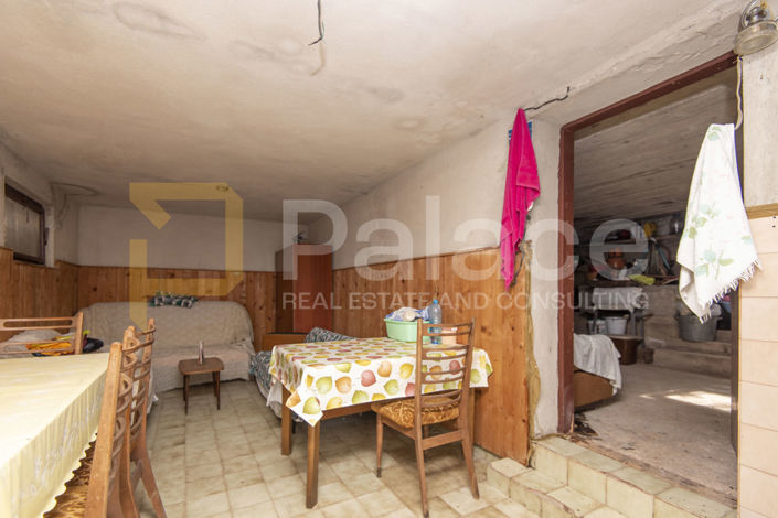 Image No.13-2 Bed House for sale