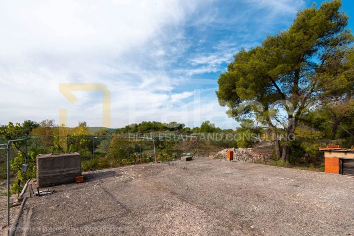 Image No.20-2 Bed House for sale