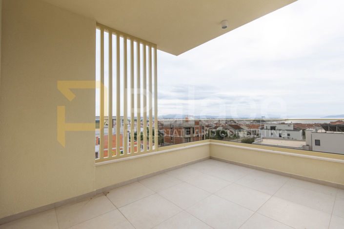 Image No.12-2 Bed Apartment for sale