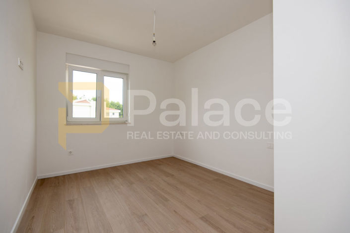 Image No.9-3 Bed Apartment for sale