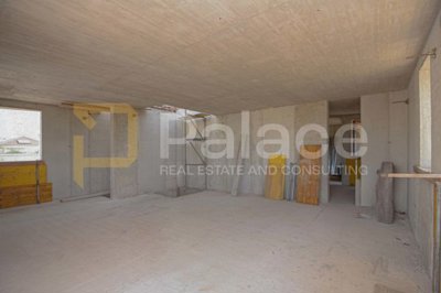 stan-s-3-spavace-sobe-i-balkonom-u-novogradnji-vodice_5