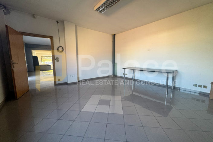 Image No.3-6 Bed House for sale