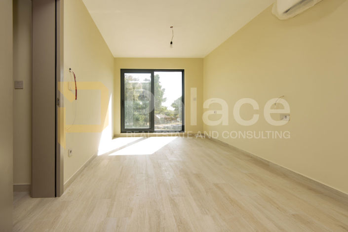 Image No.14-3 Bed Apartment for sale