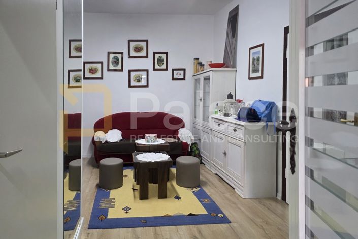 Image No.3-3 Bed House for sale