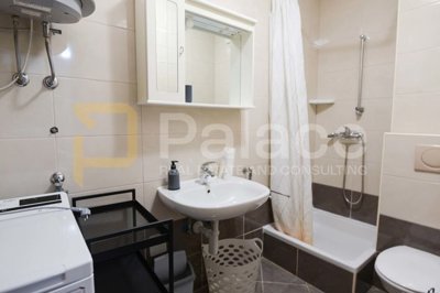 potpuno-namjesten-trosoban-apartman-na-moru-s-parkingom_6
