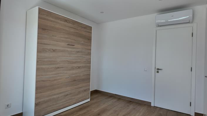 Image No.17-3 Bed Apartment for sale