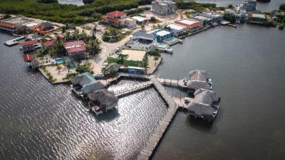 03-lina-point-aerial-overview