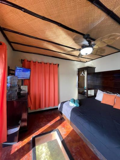 Image No.7-Un hôtel de 8 chambres à vendre à Ambergris Caye