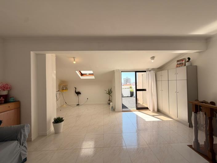 Image No.22-3 Bed Duplex for sale