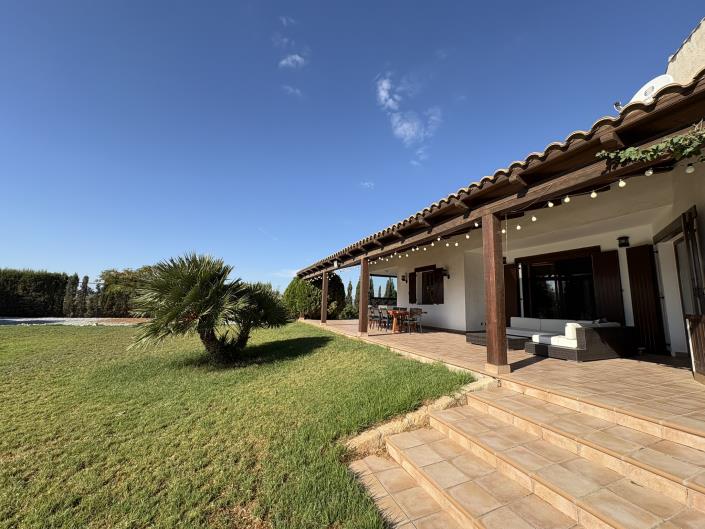 Image No.17-4 Bed Villa / Detached for sale
