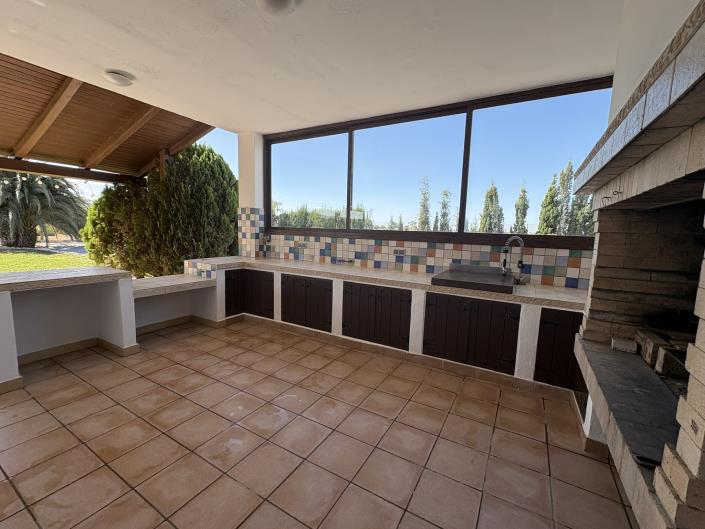 Image No.22-4 Bed Villa / Detached for sale