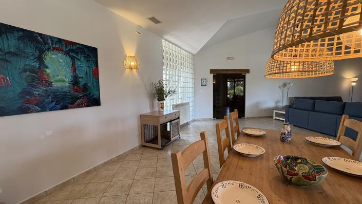 Image No.34-4 Bed Villa / Detached for sale