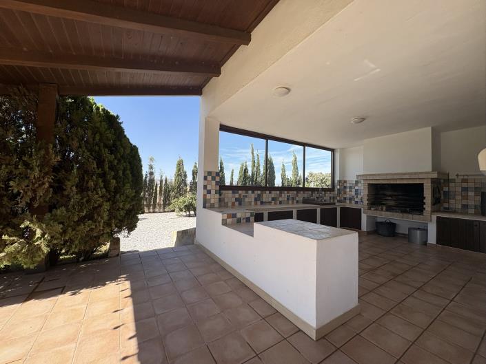Image No.23-4 Bed Villa / Detached for sale