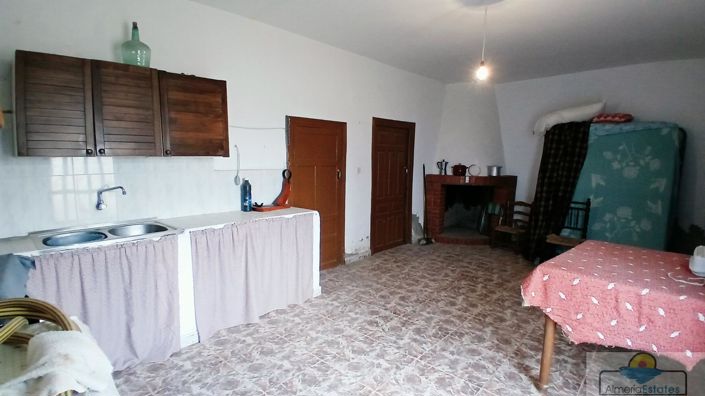 Image No.20-3 Bed Property for sale