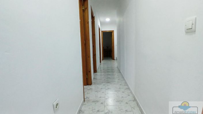 Image No.11-3 Bed Property for sale