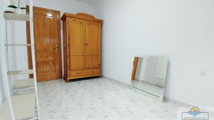 Image No.14-3 Bed Property for sale