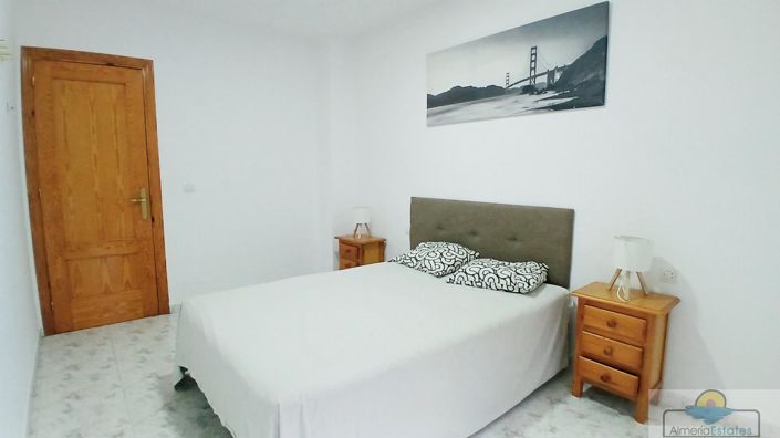 Image No.3-3 Bed Property for sale
