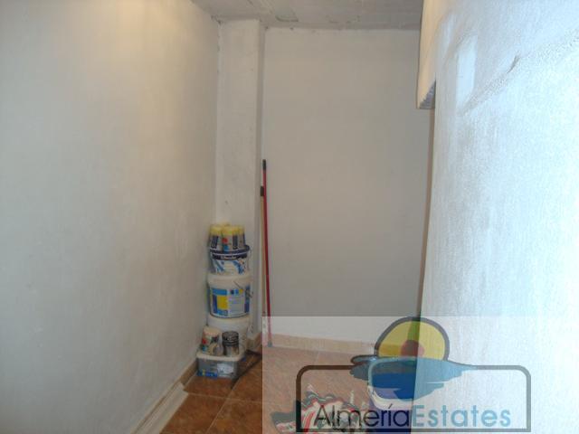 Image No.15-3 Bed Property for sale