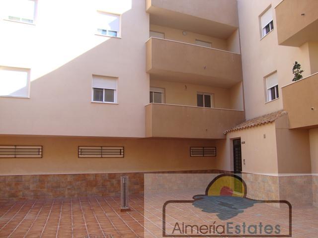 Image No.2-3 Bed Property for sale