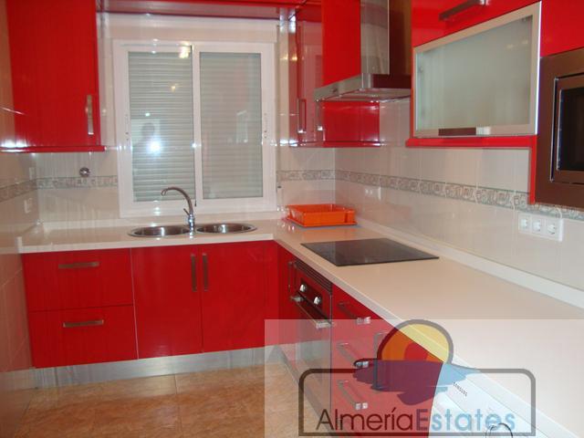 Image No.4-3 Bed Property for sale