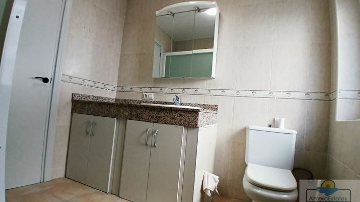 Image No.19-5 Bed Property for sale