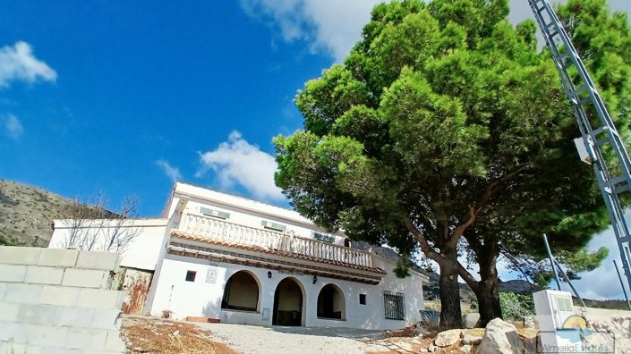Image No.27-5 Bed Villa for sale