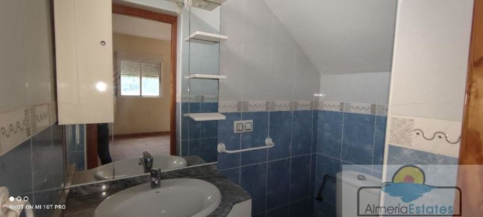 Image No.25-6 Bed Villa for sale