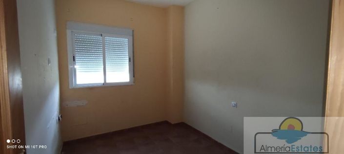 Image No.27-6 Bed Villa for sale