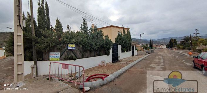 Image No.4-6 Bed Villa for sale