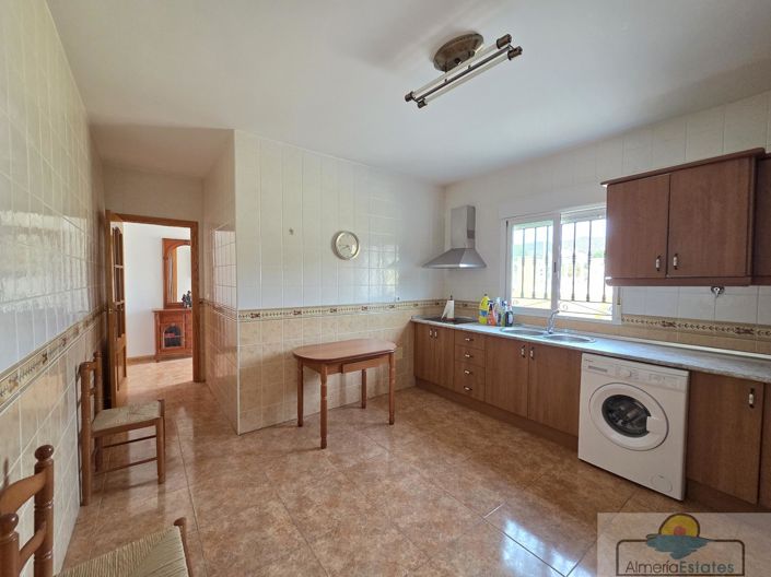 Image No.14-4 Bed Villa for sale
