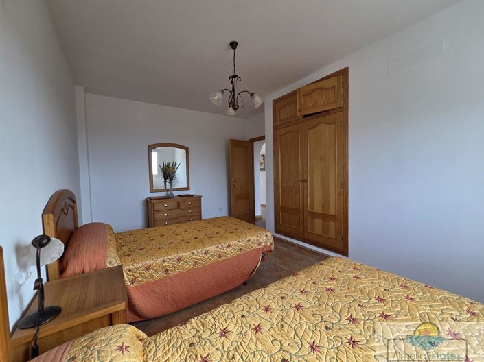 Image No.19-4 Bed Villa for sale
