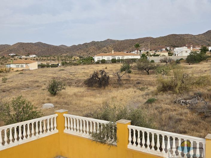 Image No.33-4 Bed Villa for sale