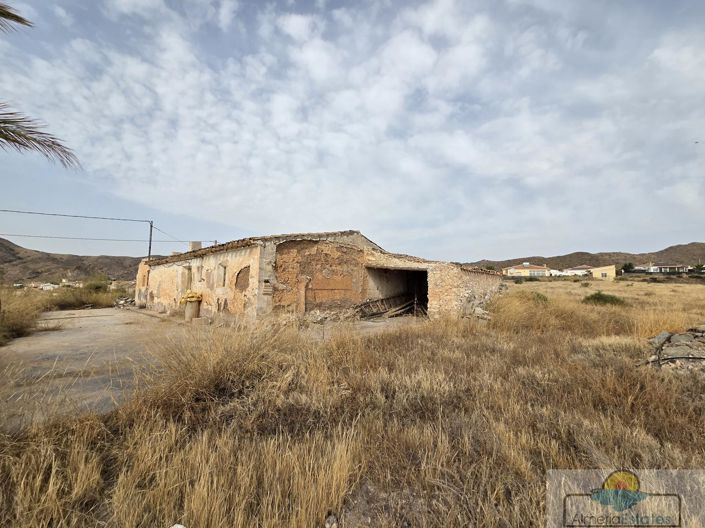 Image No.37-4 Bed Villa for sale
