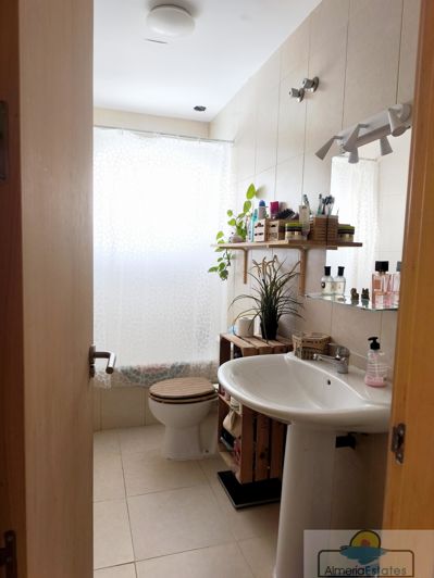 Image No.14-3 Bed Property for sale