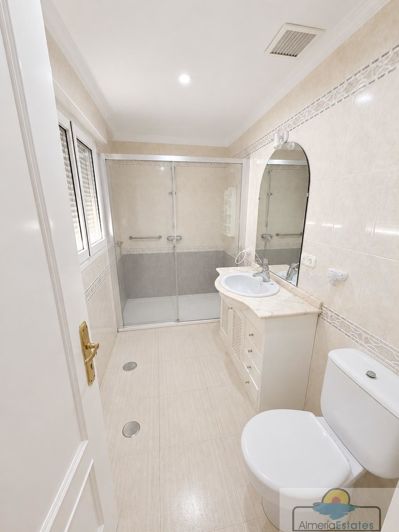 Image No.2-3 Bed Property for sale