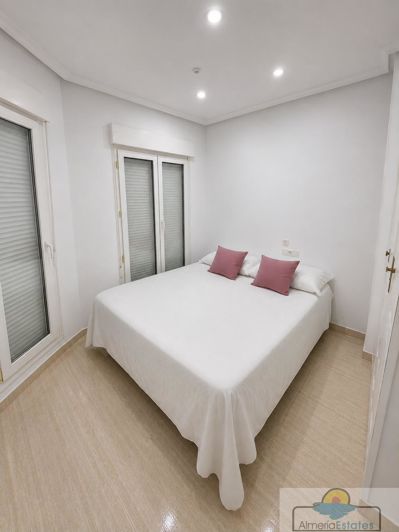Image No.8-3 Bed Property for sale