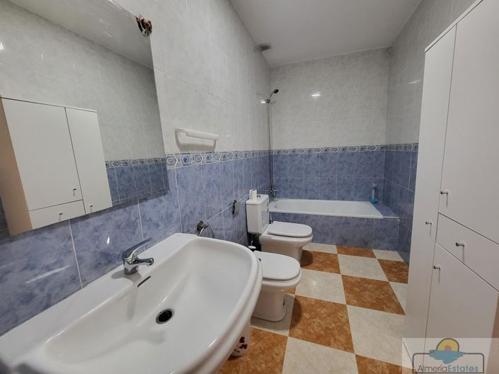 Image No.10-4 Bed Duplex for sale
