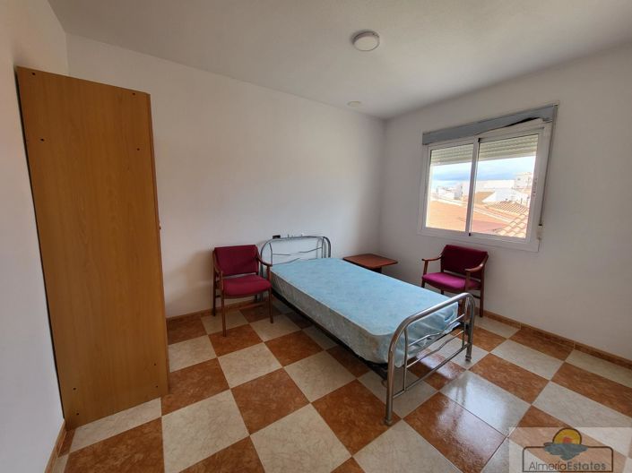 Image No.5-4 Bed Duplex for sale