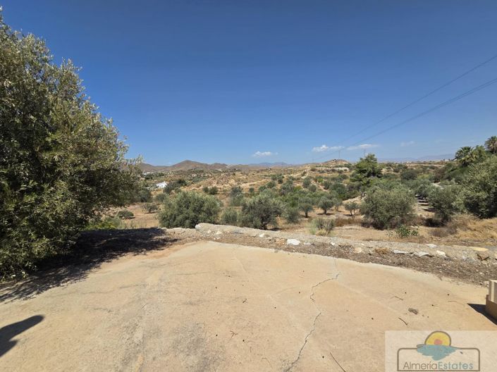 Image No.22-5 Bed Villa for sale