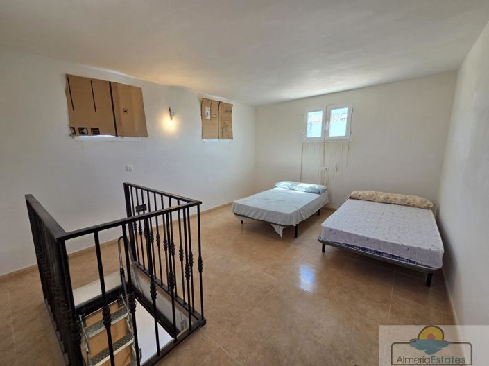 Image No.8-5 Bed Villa for sale