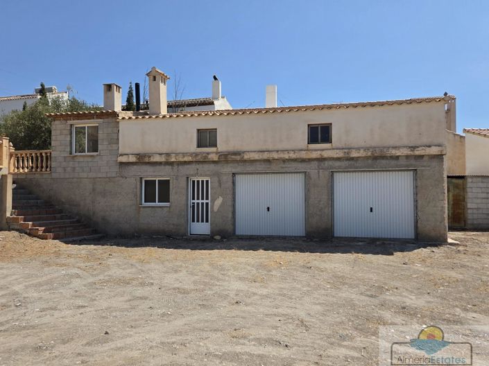 Image No.9-5 Bed Villa for sale