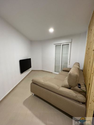 Image No.11-2 Bed Property for sale