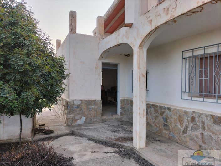 Image No.6-3 Bed Property for sale