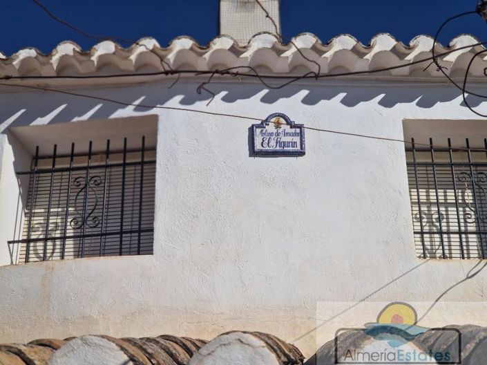 Image No.18-3 Bed Property for sale