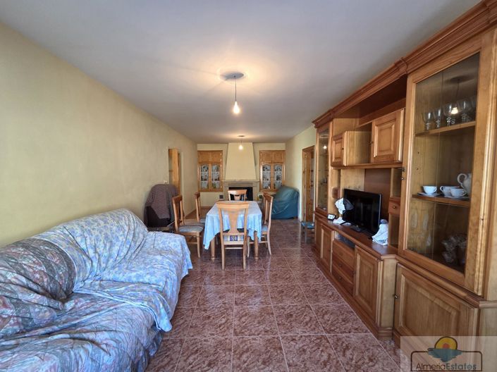Image No.16-4 Bed Property for sale