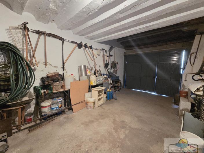 Image No.31-4 Bed Property for sale