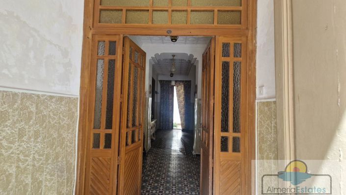Image No.23-4 Bed Property for sale
