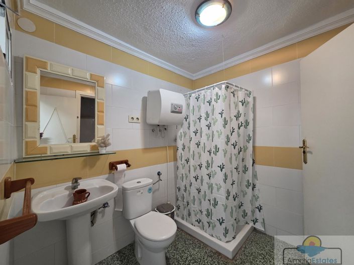 Image No.24-4 Bed Property for sale
