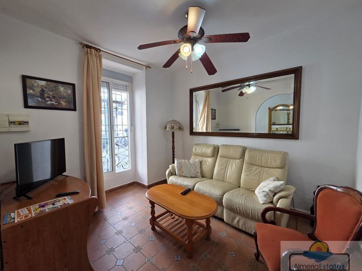 Image No.3-4 Bed Property for sale