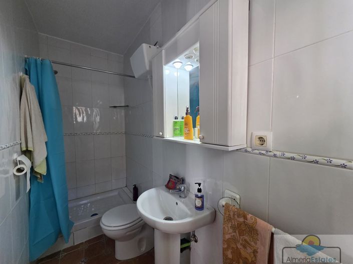 Image No.9-4 Bed Property for sale